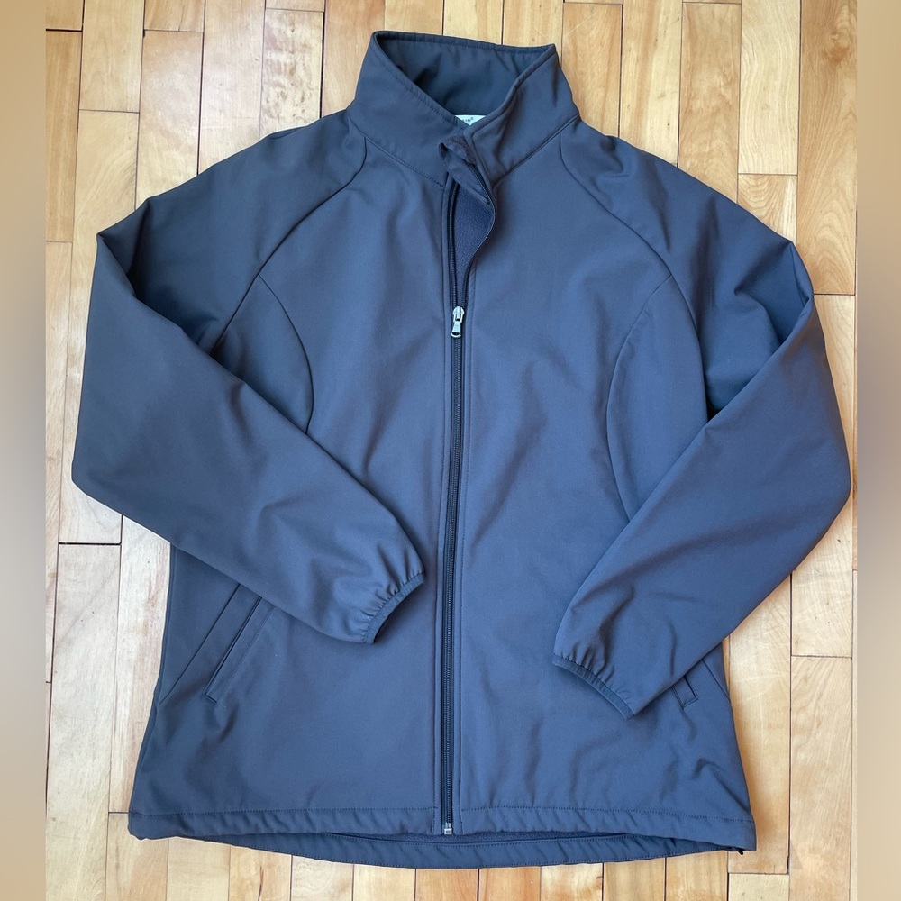 Tri Mountain Performance black women’s jacket. Size large. NWOT